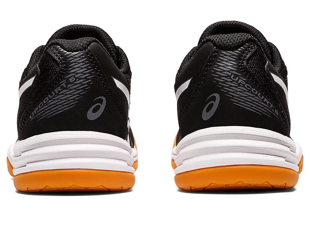 Кросівки дитячі Asics UPCOURT 5 GS 1074A039-001