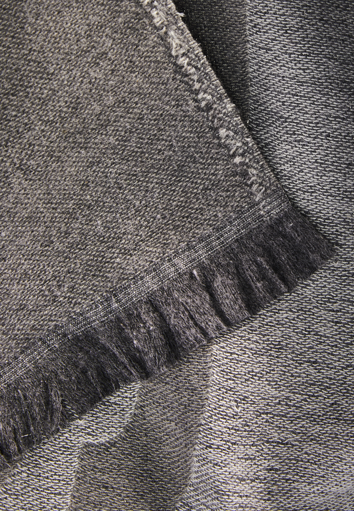 Шарф Camel Active Jaquard Scarf 407240-8V24-06 Сірий