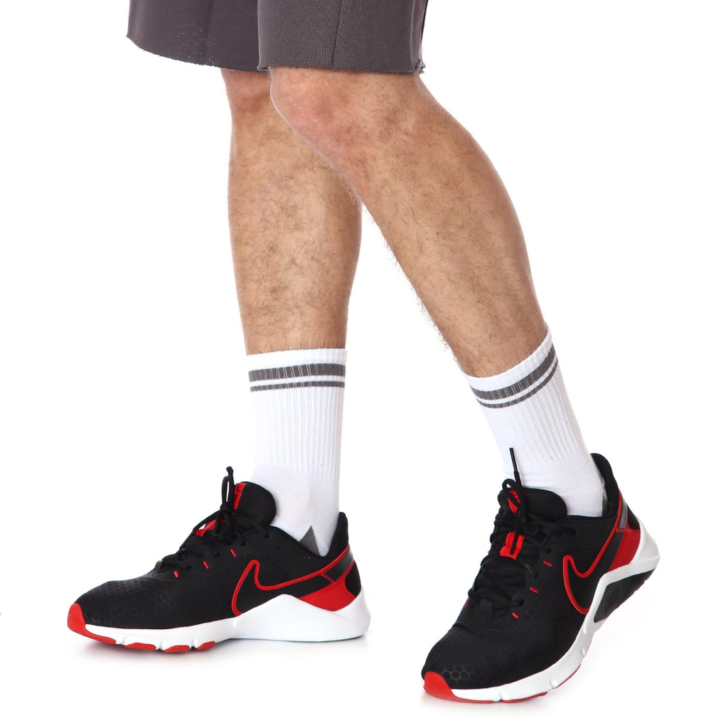 Кросівки для тренування NIKE LEGEND ESSENTIAL 2 CQ9356-005