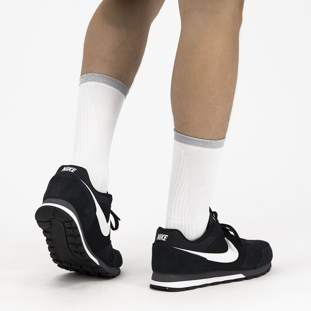 Кросівки бігові NIKE MD RUNNER 2 749794-010