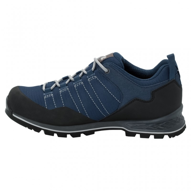 Чоловічі напівчеревики Jack Wolfskin SCRAMBLER LITE TEXAPORE LOW M 4035321-1166