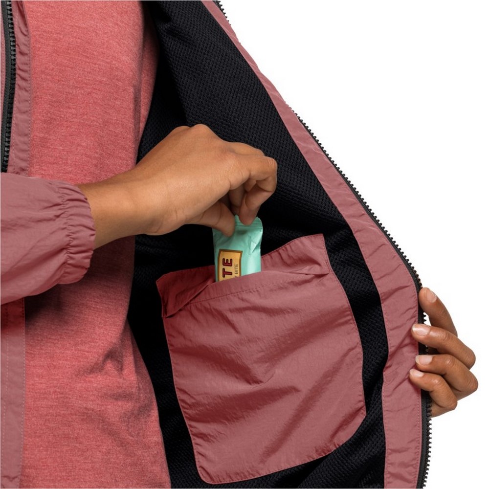 Вітровка жіноча Jack Wolfskin LIGHTSOME WANDER JKT W 1307671_2191