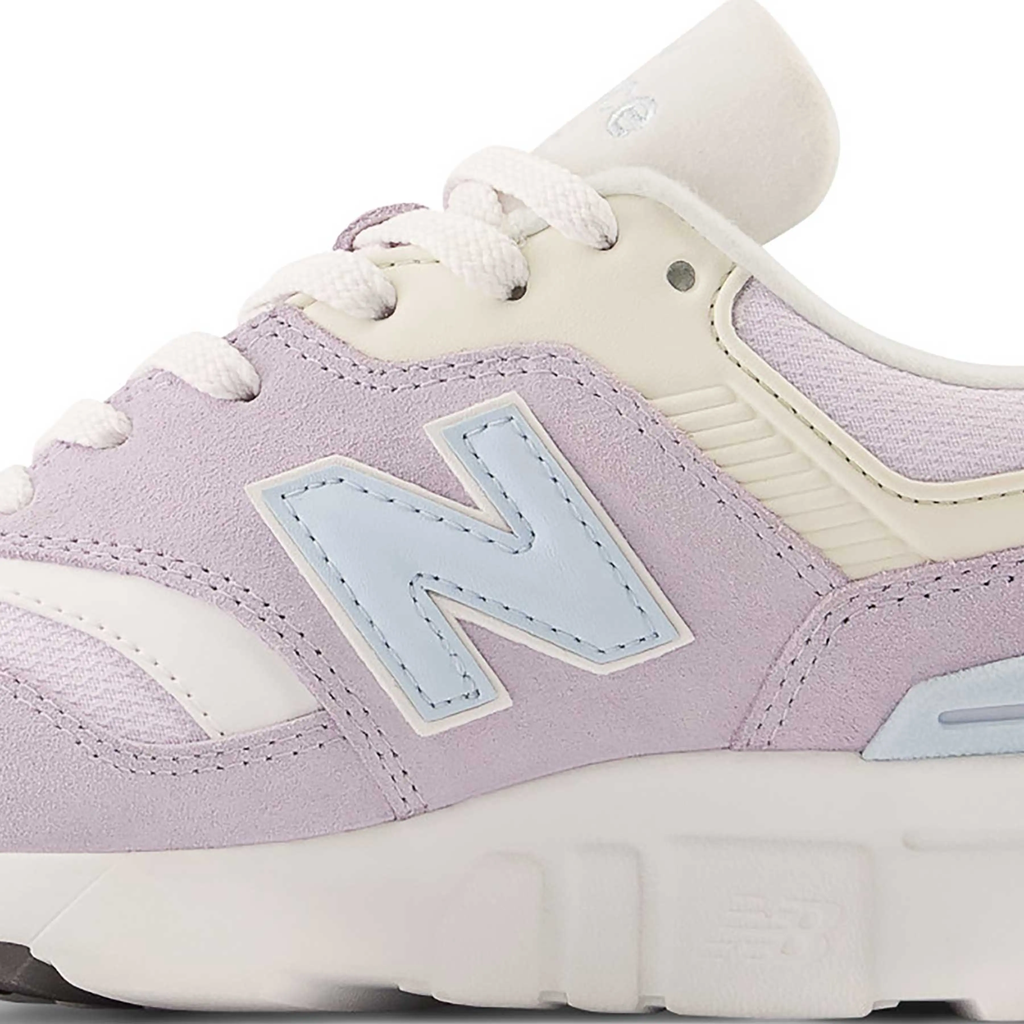 Жіночі повсякденні кросівки  New Balance 997H V1 CW997HSE