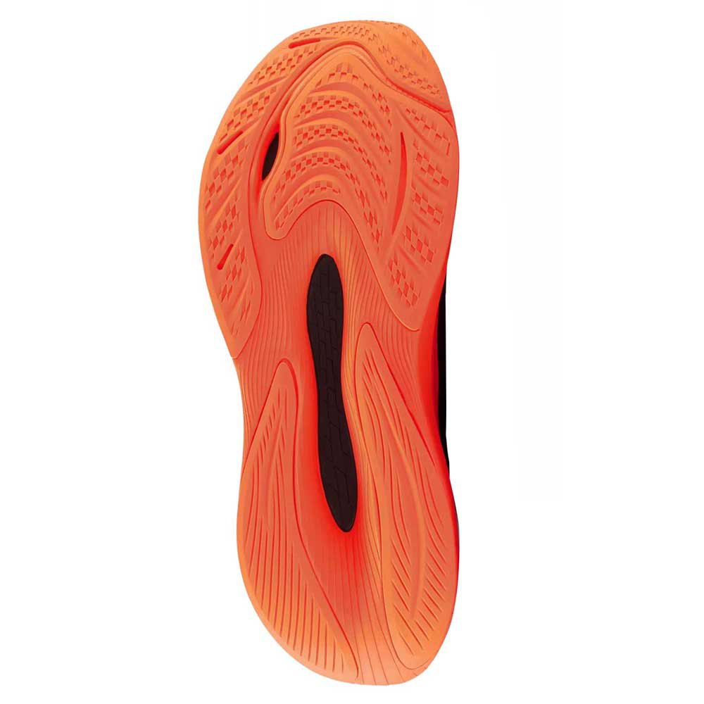 Чоловічі бігові кросівки New Balance FuelCell Propel V4 MFCPRLO4