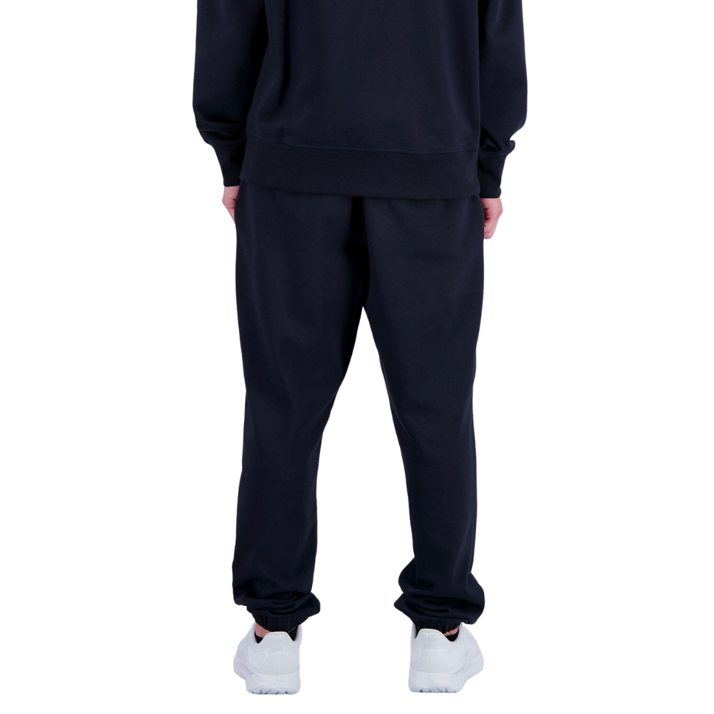 Чоловічі спортивні штани New Balance Essentials Stacked Logo MP31539BK