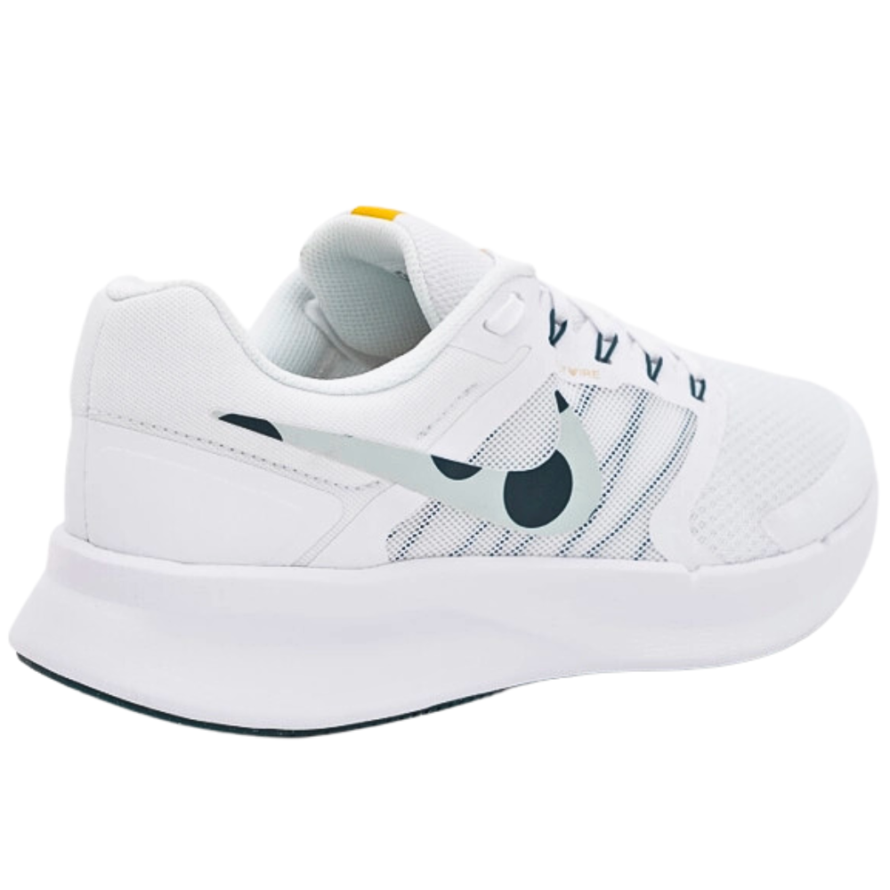 Чоловічі бігові кросівки NIKE RUN SWIFT 3 DR2695-100