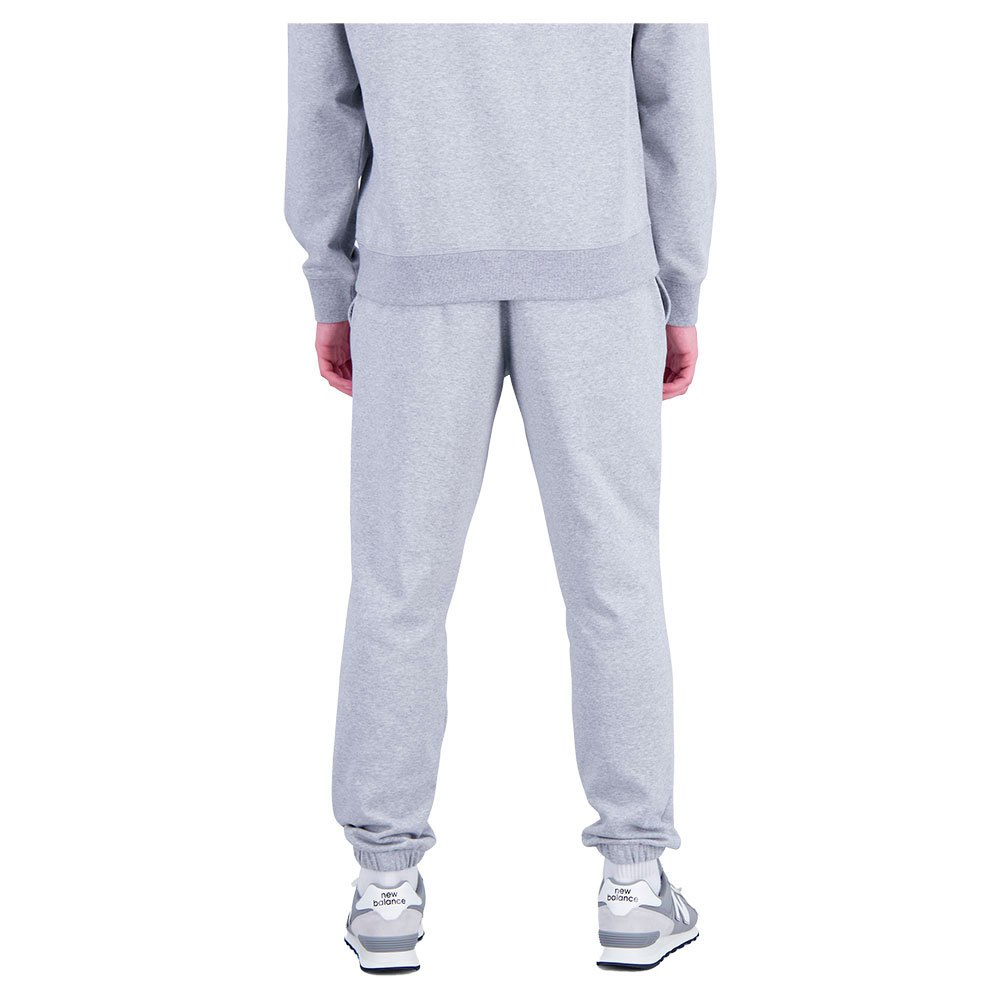 Чоловічі спортивні штани New Balance Essentials Stacked Logo MP31539AG