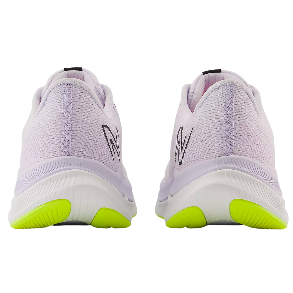 Жіночі бігові кросівки New Balance Propel V4 WFCPRLG4