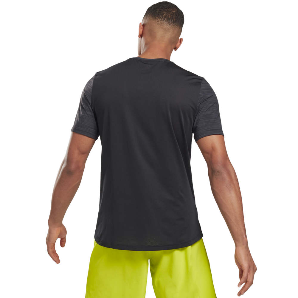 Футболка чоловіча Reebok TECH STYLE ACTIVCHILL MOVE GT5726