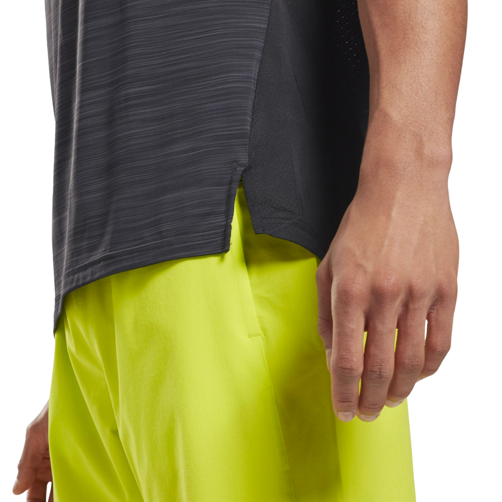 Футболка чоловіча Reebok TECH STYLE ACTIVCHILL MOVE GT5726