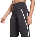 Жіночі легінси Reebok STUDIO TAPED GU5848