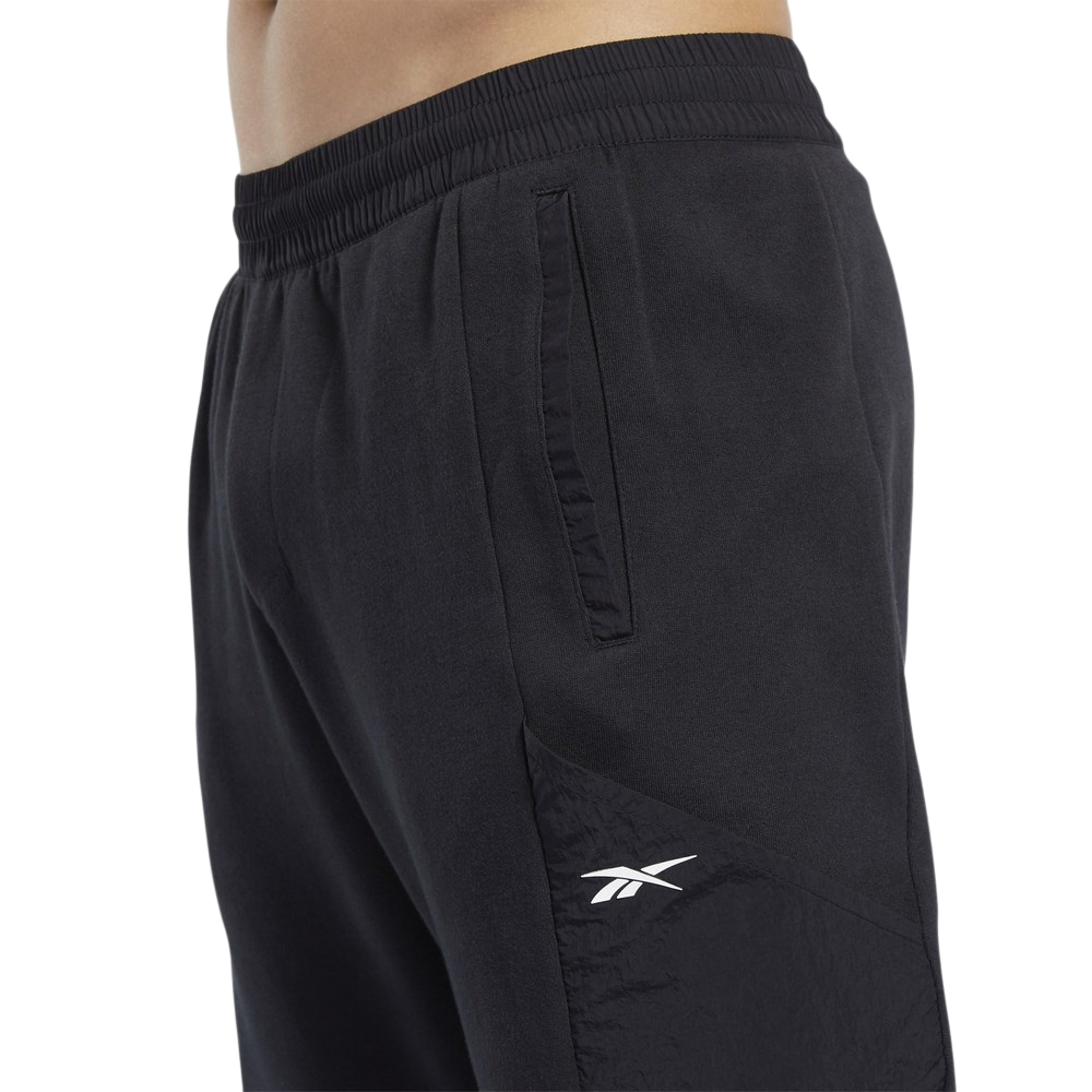 Чоловічі спортивні штани Reebok TRAINING SUPPLY FJ4608