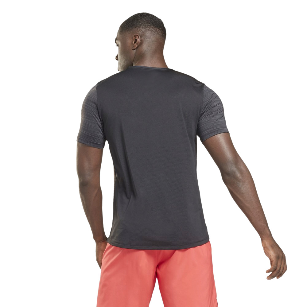 Чоловіча футболка  Reebok Activchill Graphic Move GT5724
