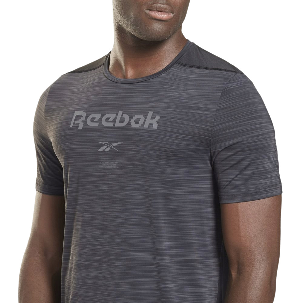 Чоловіча футболка  Reebok Activchill Graphic Move GT5724