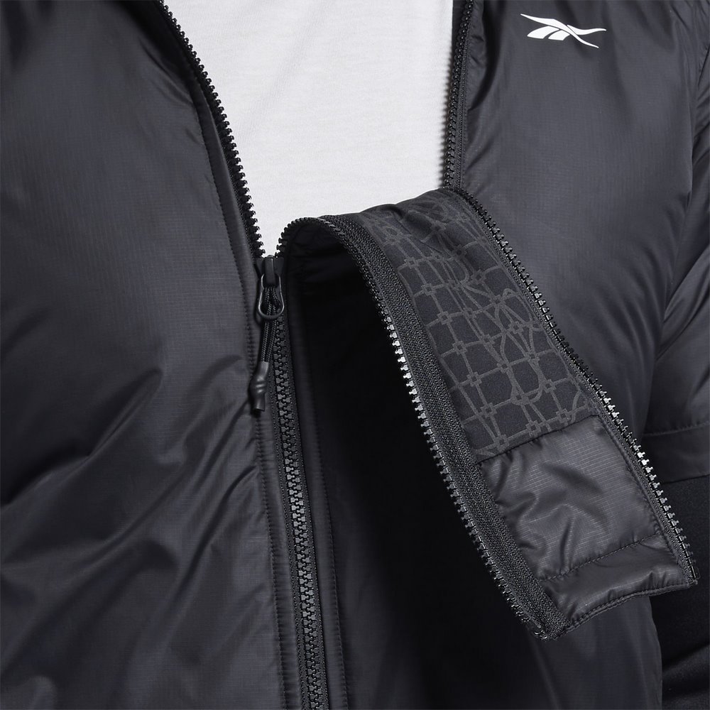 Чоловіча утеплена куртка Reebok Outerwear Thermowarm+Graphene GU5752