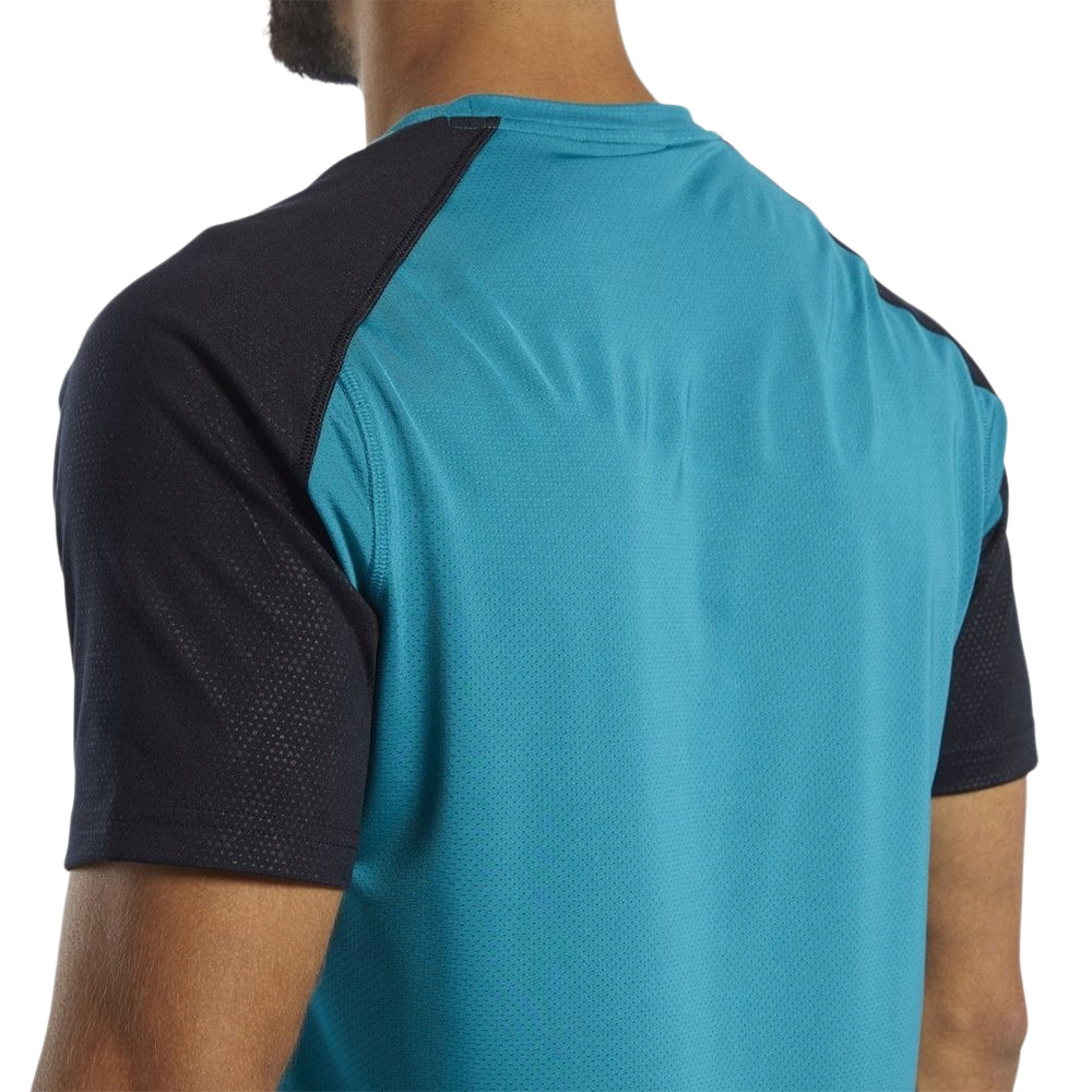 Чоловіча спортивна футболка Reebok SMARTVENT FK6346