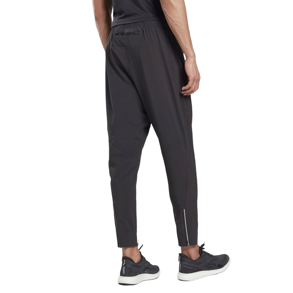 Чоловічі спортивні штани Reebok RUN FT1068