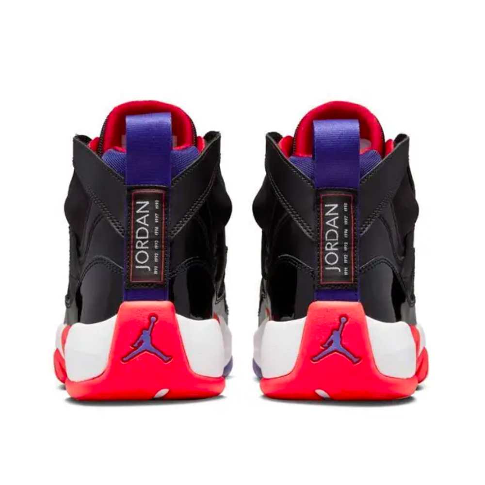 Чоловічі кросівки Air Jordan Two Trey Bred DO1925-001