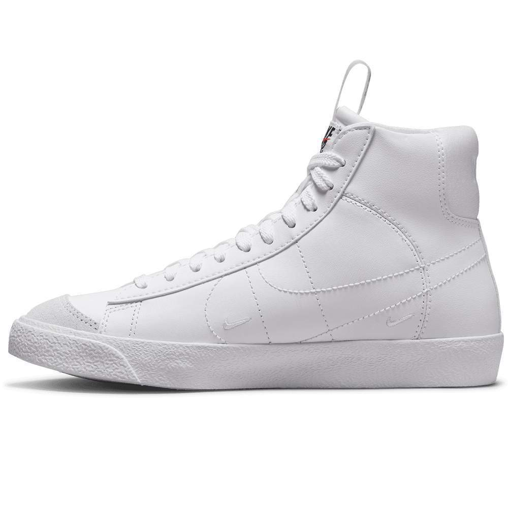 Дитячі повсякденні кросівки NIKE BLAZER MID 77 SE D (GS) DH8640-102
