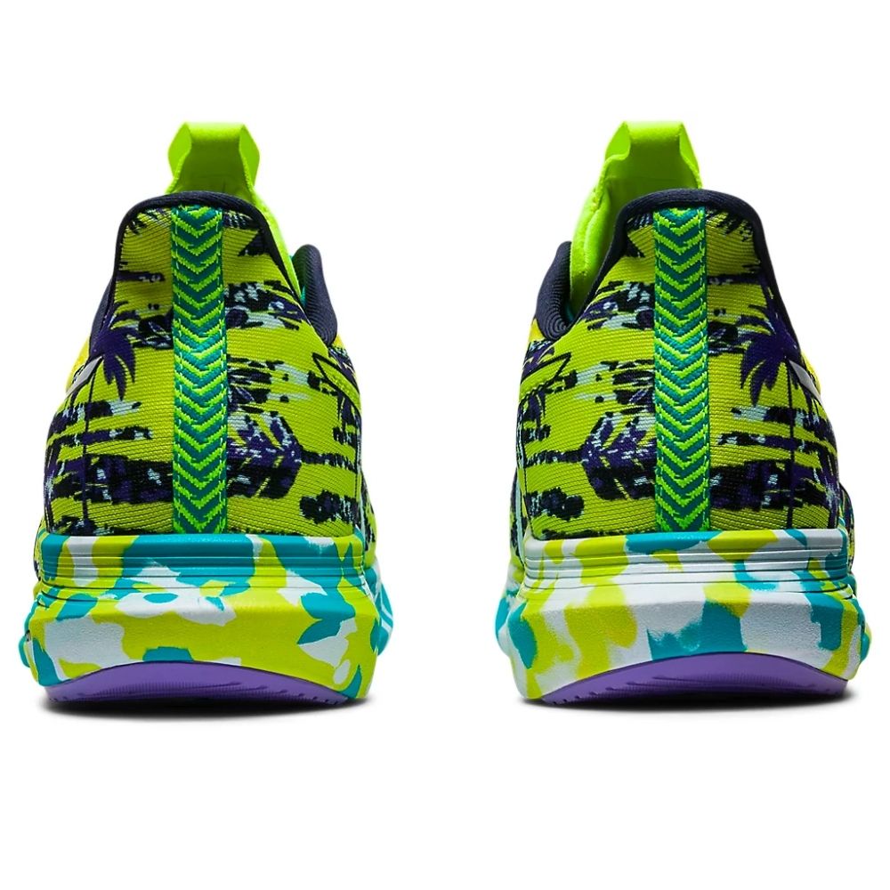 Чоловічі бігові кросівки Asics GT-1000 1011B368-301