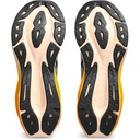Чоловічі бігові кросівки Asics NOVABLAST™ 3 1011B458-404