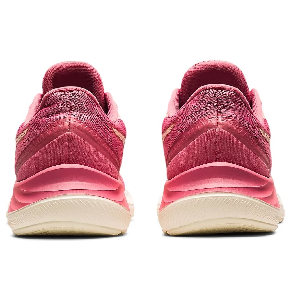 Жіночі бігові кросівки Asics GEL-EXCITE 8 1012A916-702