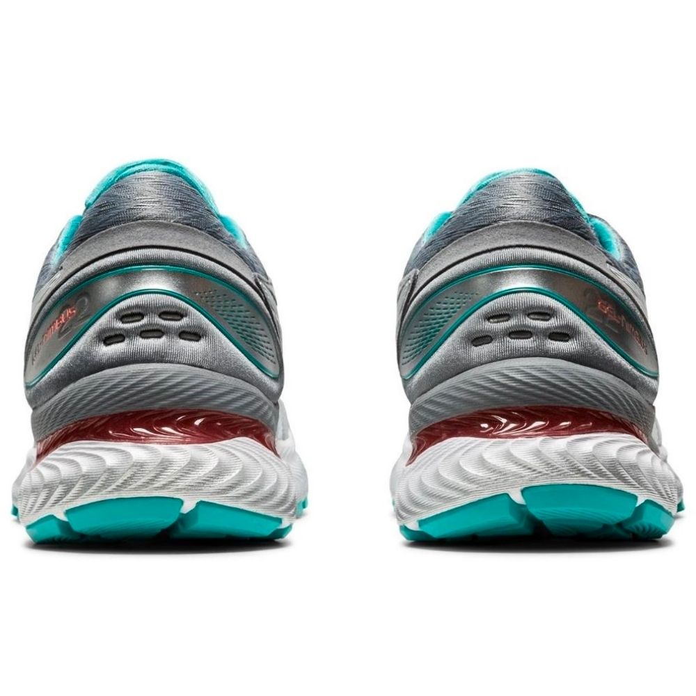 Жіночі бігові кросівки Asics GEL-NIMBUS 22 1012A587-020