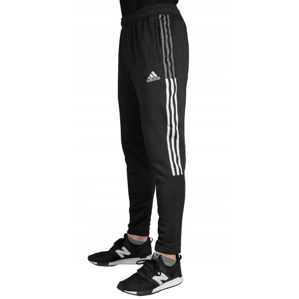 Чоловічі штани Adidas TIRO21 SW PNT GM7336