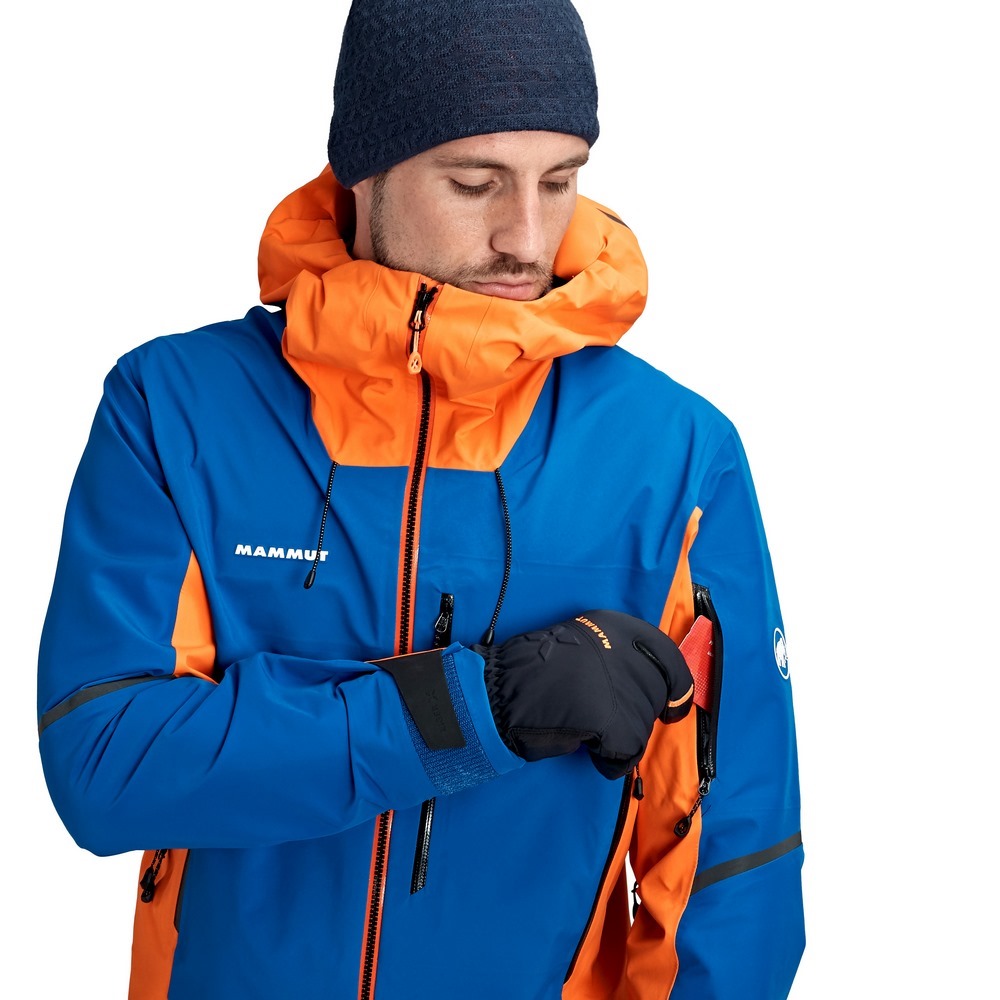 Чоловіча куртка для туризму Mammut Nordwand Pro HS Hooded Jacket Men 1010-28050-ARUM