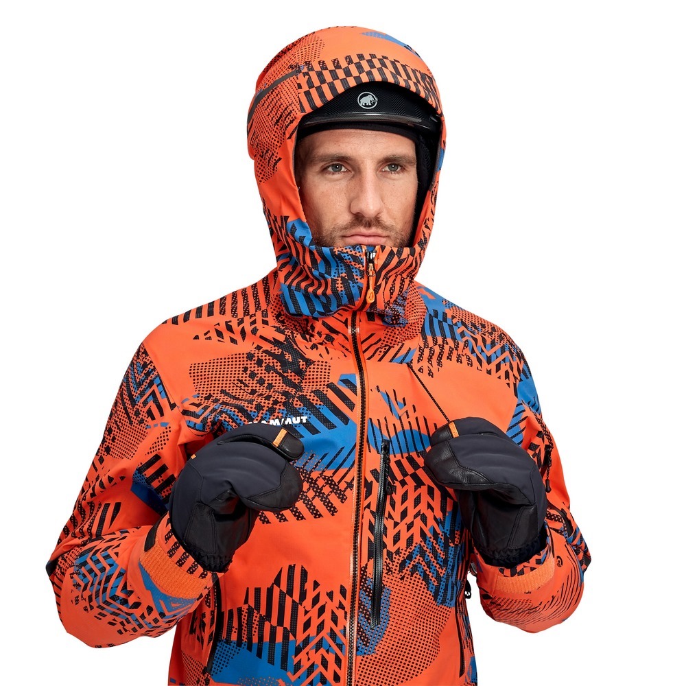 Чоловіча куртка для туризму Mammut Nordwand Visiflage HS Hooded Jacket Men 1010-28090-ARUM