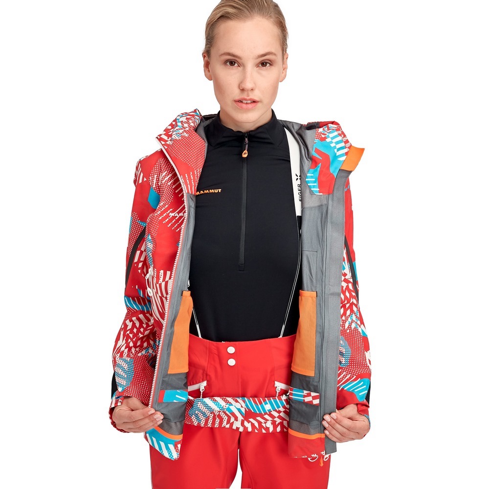 Жіноча куртка для туризму Mammut Nordwand Visiflage HS Hooded Jacket Women 1010-28100-AZAL