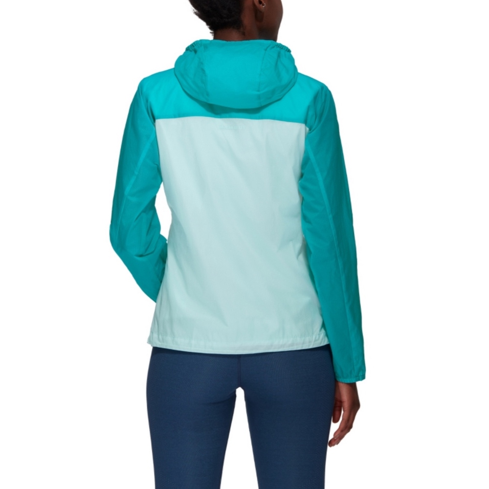 Жіноча куртка для туризму Mammut Convey WB Hooded Jacket Women 1012-00120-DARK