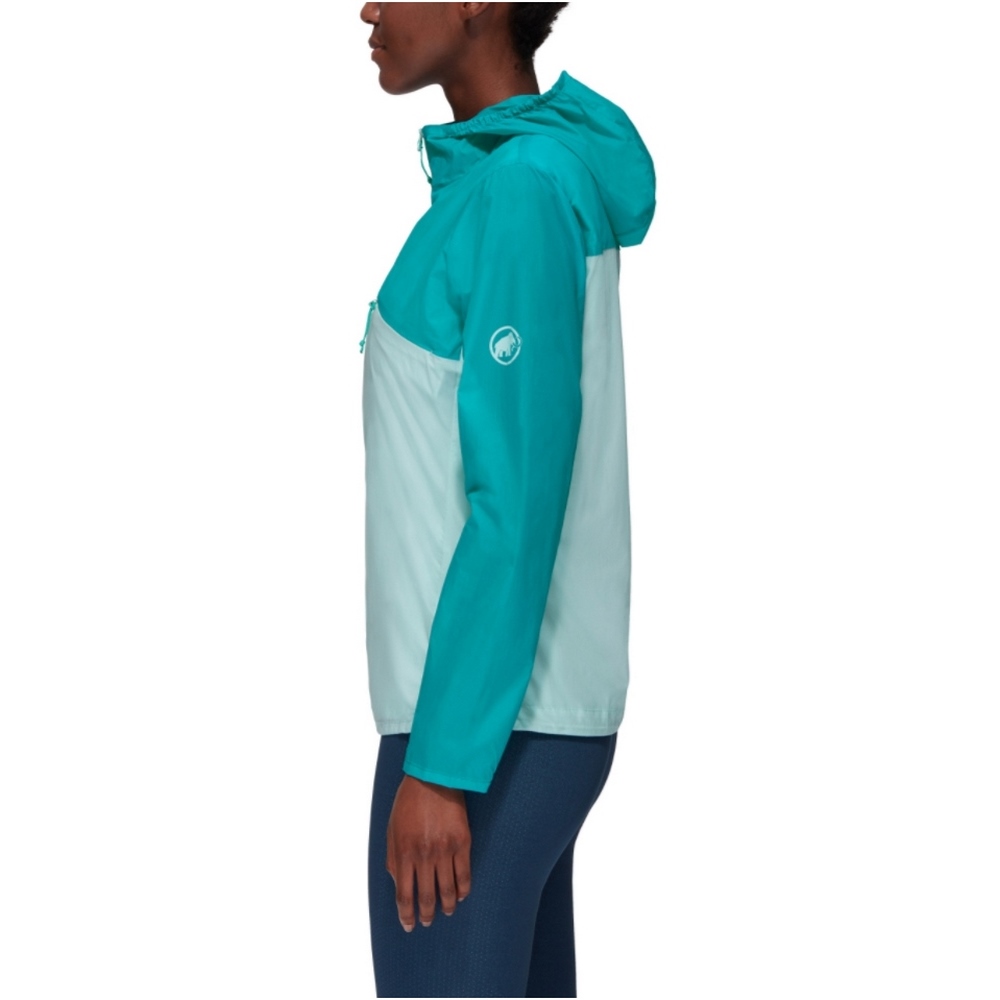 Жіноча куртка для туризму Mammut Convey WB Hooded Jacket Women 1012-00120-DARK