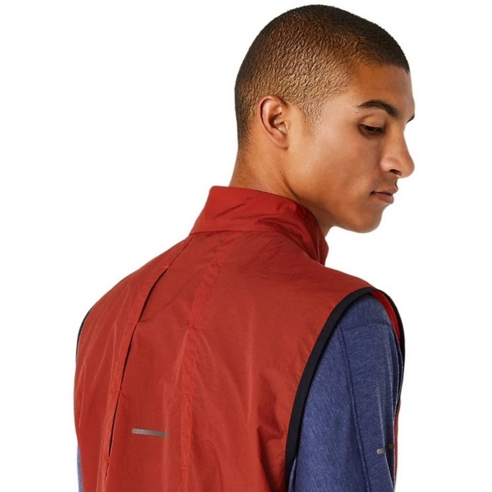 Чоловічий жилет Asics METARUN PACKABLE VEST 2011C751-600
