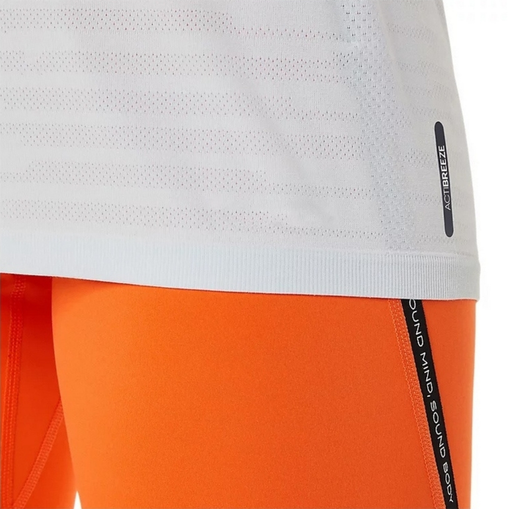 Жіноча спортивна футболка Asics SEAMLESS SS TOP 2012C385-501
