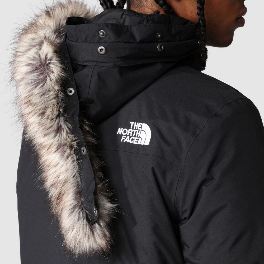 Парка чоловіча The North Face Zaneck NF0A4M8HJK31