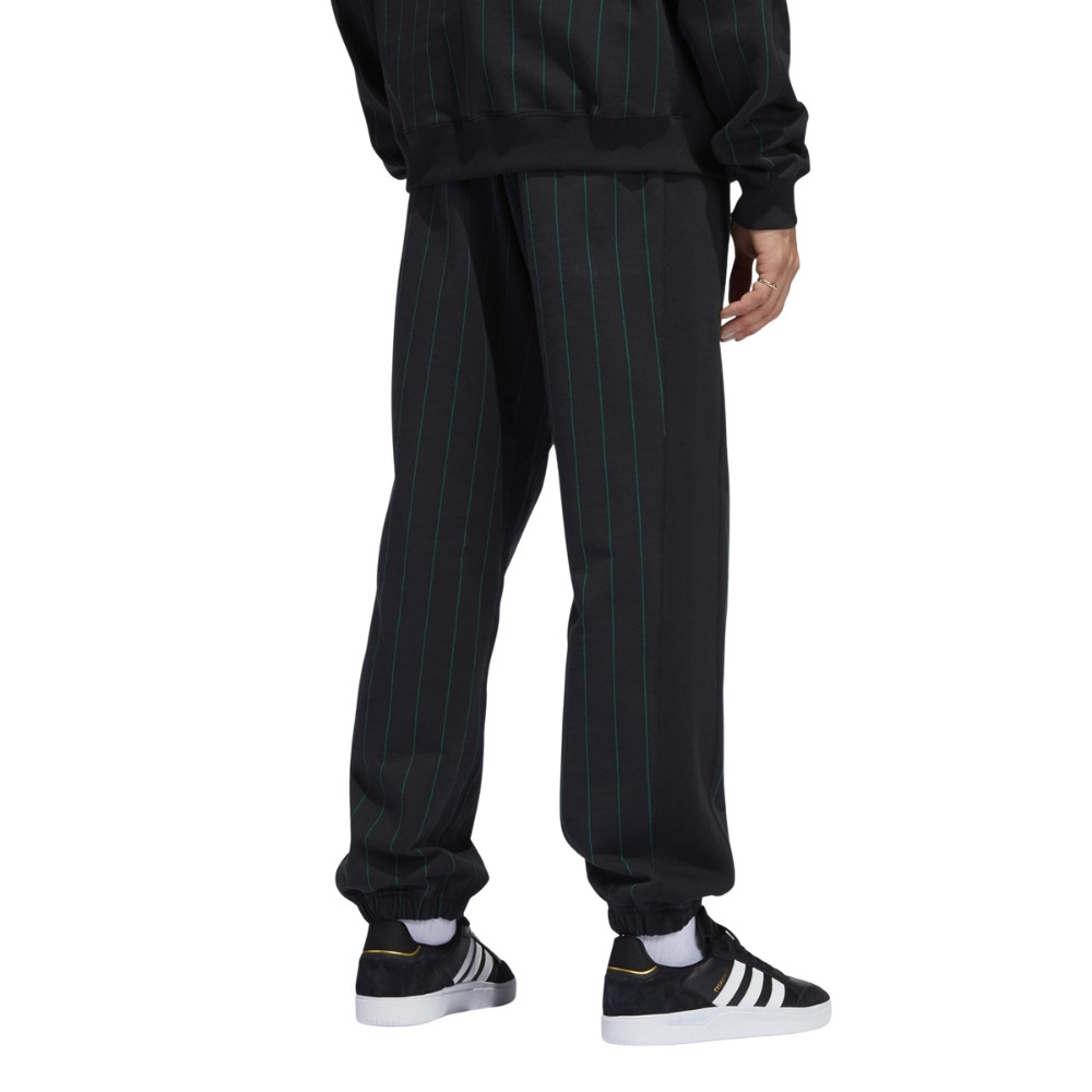 Чоловічі спортивні штани Adidas Tyshawn GR8788