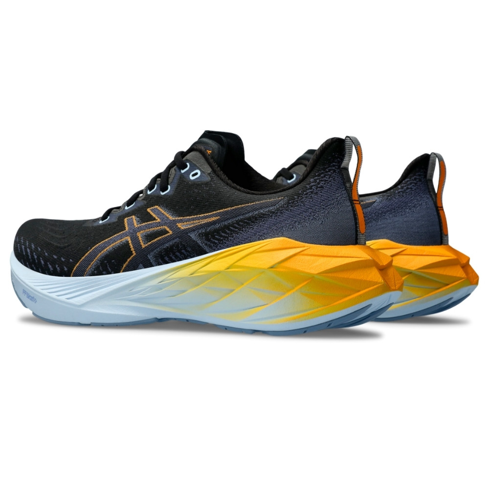 Чоловічі бігові кросівки Asics NOVABLAST 4 1011B693-001