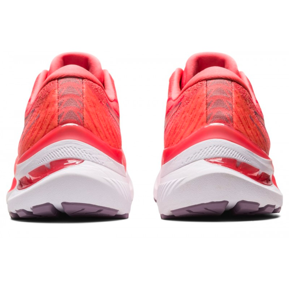 Жіночі бігові кросівки Asics PATRIOT 13 1012B312-701