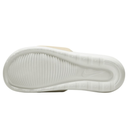 Жіночі шльопанці W NIKE VICTORI ONE SLIDE CN9677-108
