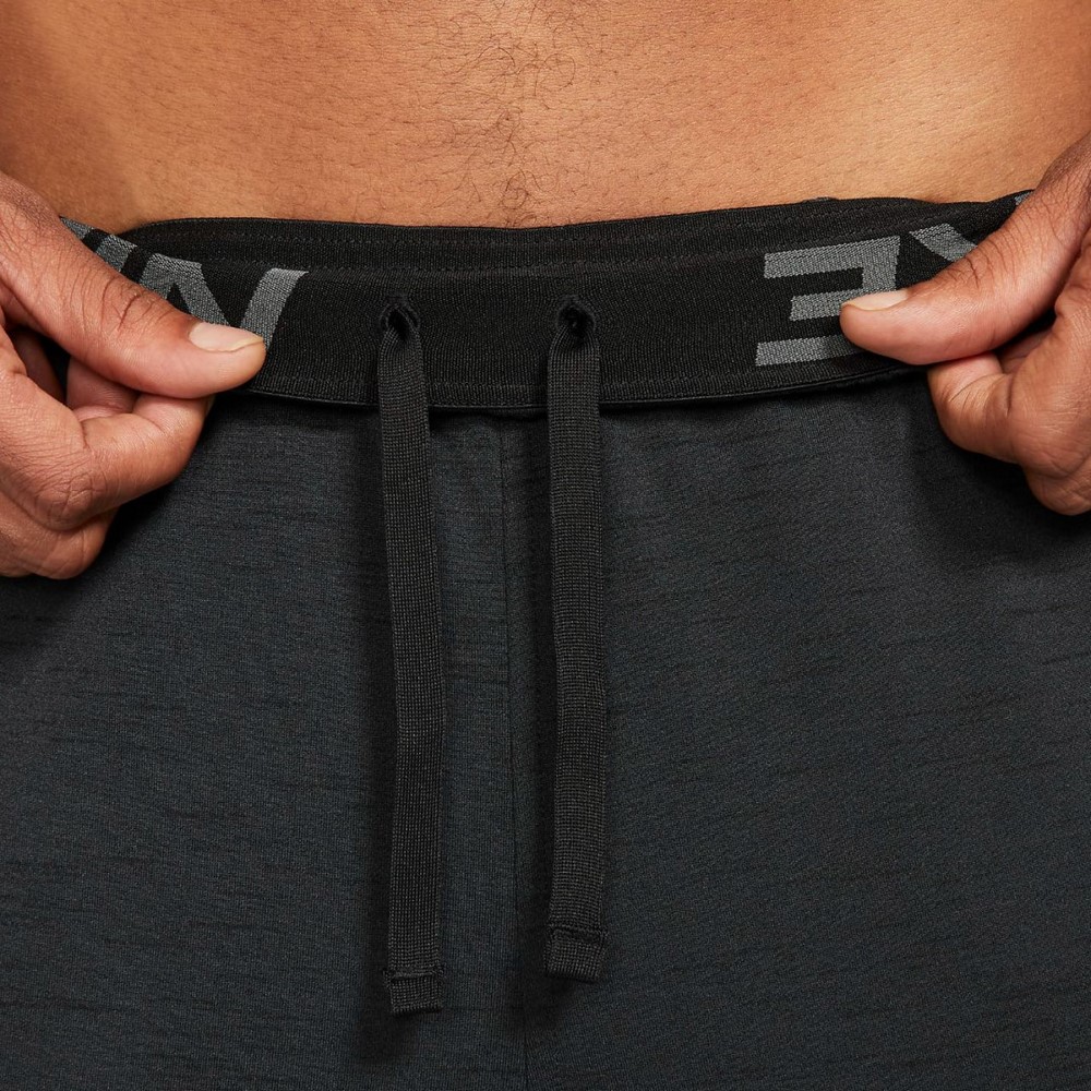 Чоловічі спортивні штани NIKE M NK DF PNT HPR DRY LT YOGA CZ2208-010