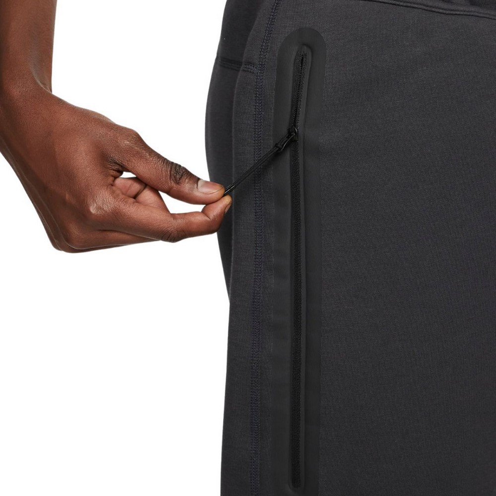 Чоловічі спортивні штани Nike Tech Fleece Jogger FB8002-060