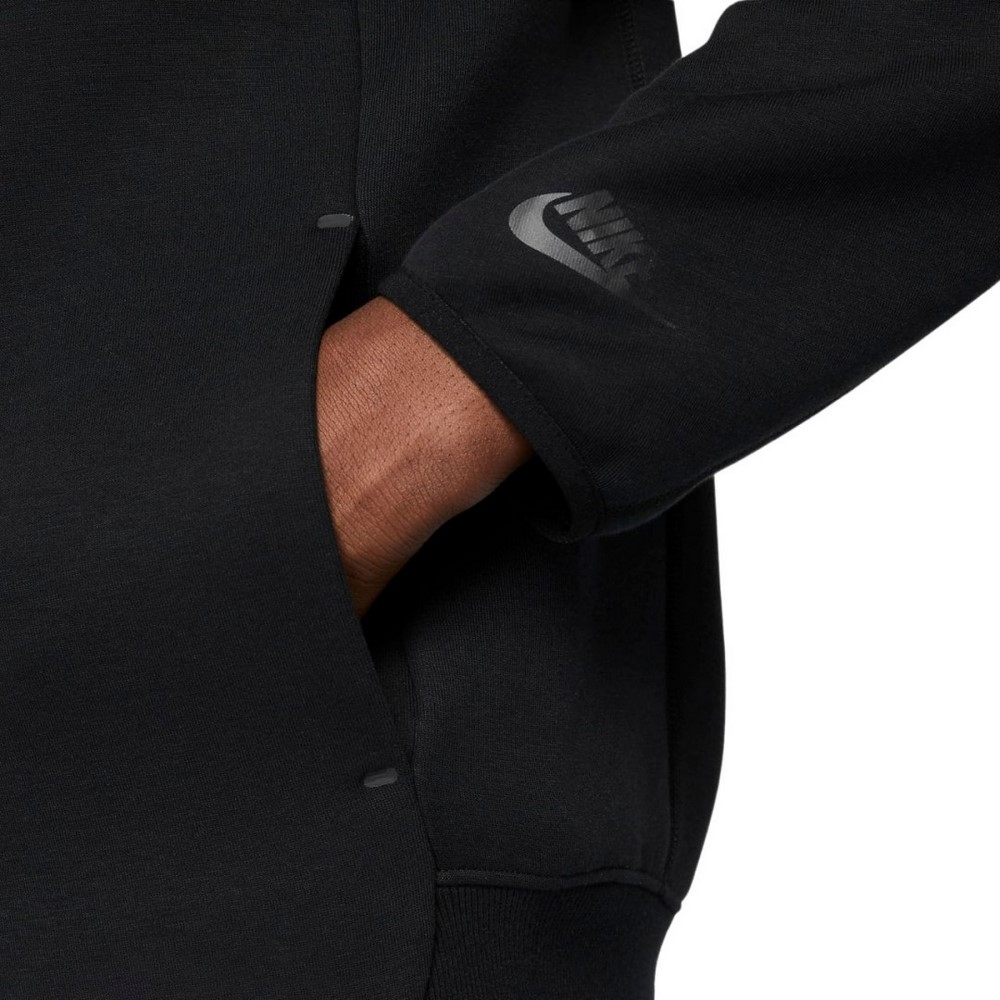 Чоловічий бомбер Nike Sportswear Tech Fleece FB8008-010