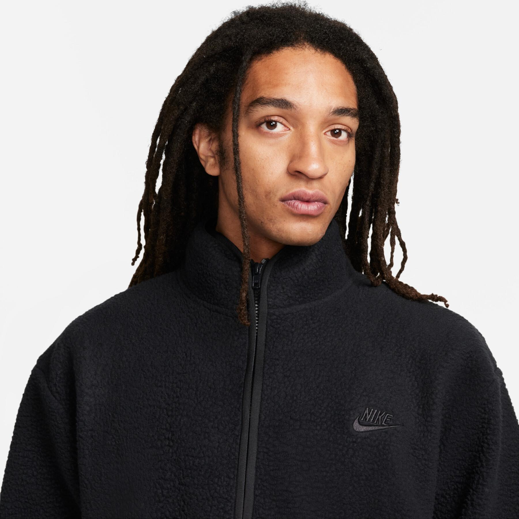 Чоловіча куртка Nike M NK CLUB+ SHERPA WNTR JKT FB8386-010