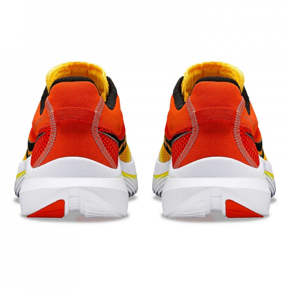 Чоловічі бігові кросівки Saucony KINVARA 14 S20823-139-WHVG
