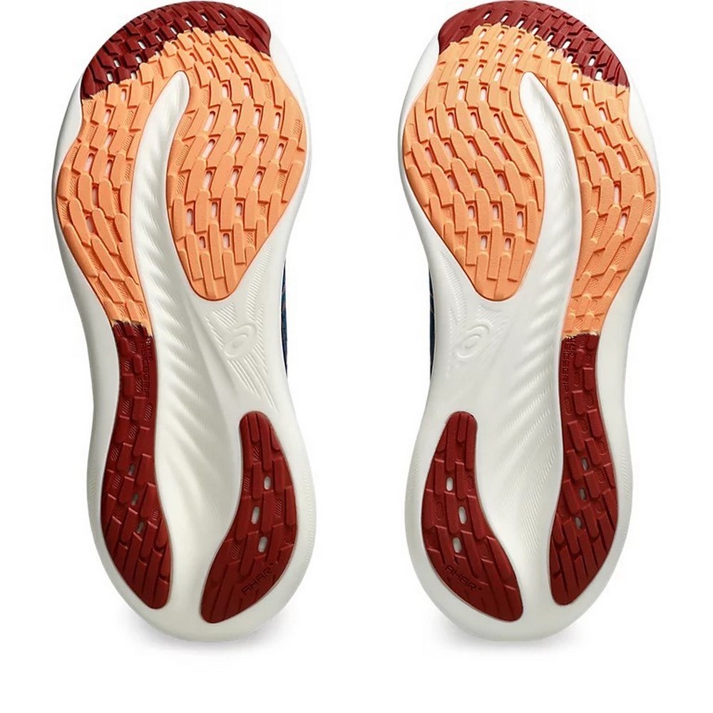Чоловічі бігові кросівки Asics GEL-NIMBUS 26 1011B794-404