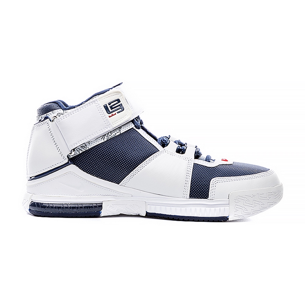 Чоловічі кросівки Nike ZOOM LEBRON II DR0826-100
