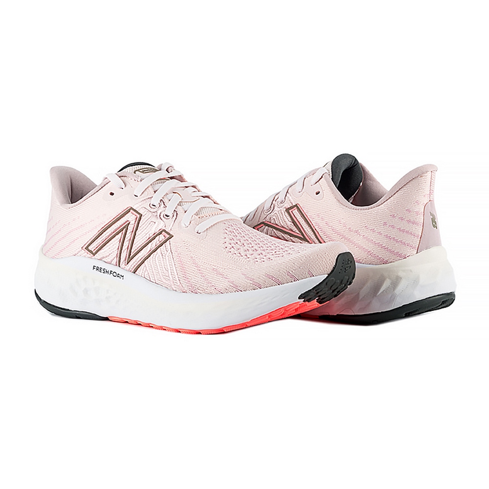 Жіночі кросівки New Balance FF VONGO V5 WVNGOCP5
