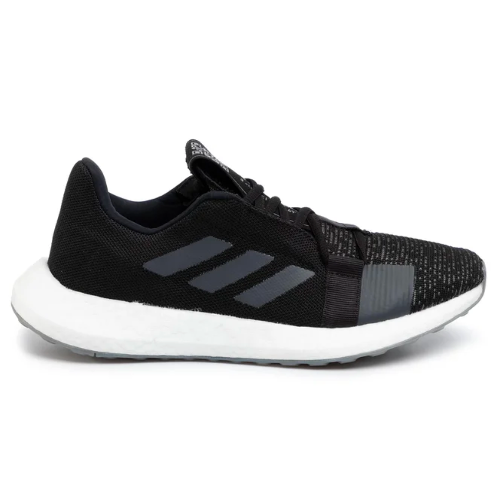 Чоловічі бігові кросівки Adidas Senseboost Go M EG0960