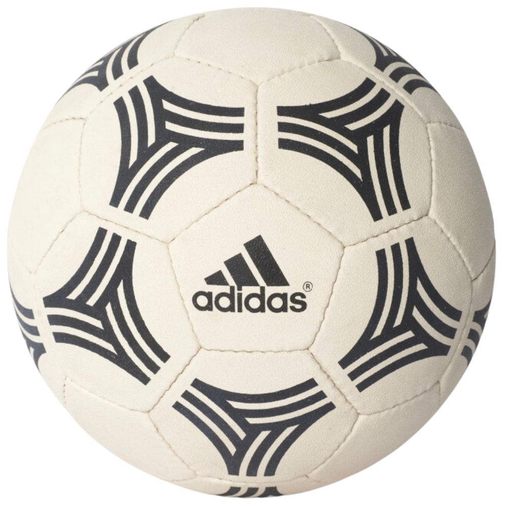 Футбольний м'яч Adidas Tango Allaround AZ5191